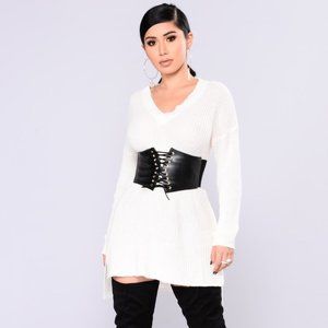 Fashion Nova- Over sized sweater